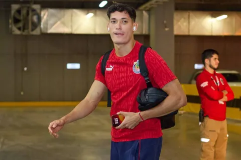 Chiquete Orozco se reportó en Chivas: ¿Qué falta para su fichaje?