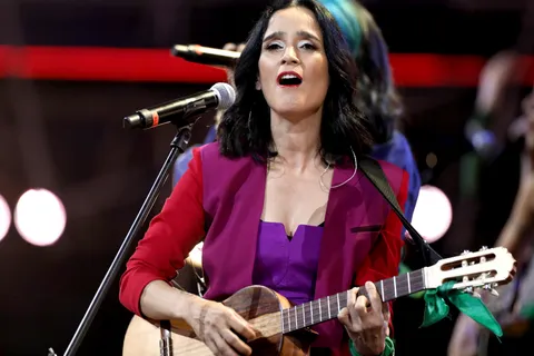 "No seas ingrata": El pedido desesperado de la afición de Cruz Azul a Julieta Venegas