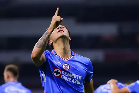 MERCADO 2023: Rodrigo Huescas apunta hacia el futbol de Europa