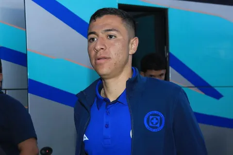 Con gol: así fue el debut de Andrés Montaño como jugador de Cruz Azul en la Copa por la Paz