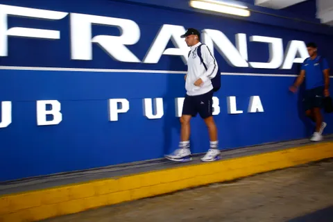 Puebla no da para más: Intentan despedir al auxiliar y el DT se opone a dos días de jugar con Cruz Azul