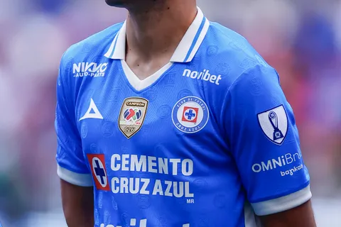 Nicolás Ibáñez volvió a anotar con Cruz Azul.