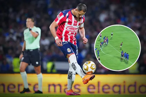 Chicharito Hernández se quebró al recordar el penal fallado ante Cruz Azul con Chivas.