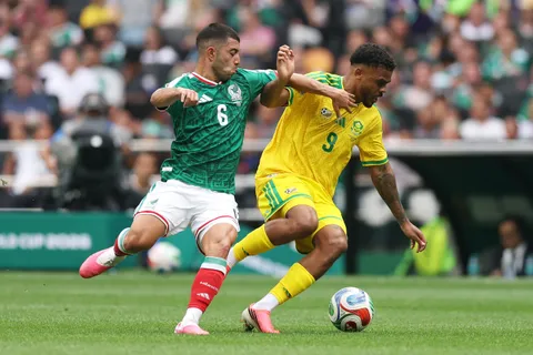 Erik Lira fue uno de los más destacados en el debut del Tri