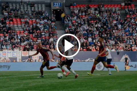 Atento Cruz Azul: Así fue el gol maradoniano del Vancouver Whitecaps este fin de semana en la MLS