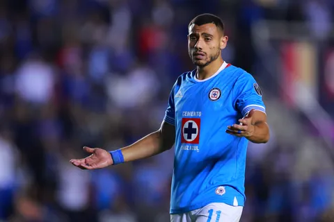 Giorgos Giakoumakis es el principal apuntado para salir de Cruz Azul este verano.