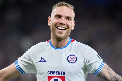 Rotondi es celeste hasta 2028