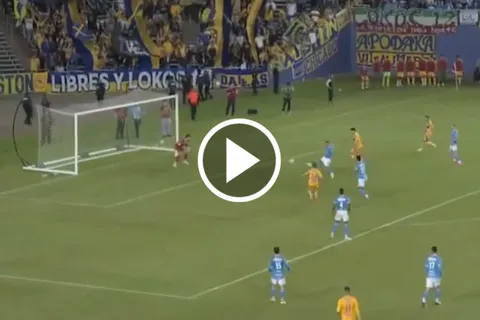 ¡Increíble! El atípico autogol de Gonzalo Piovi que empató el amistoso entre Cruz Azul y Tigres