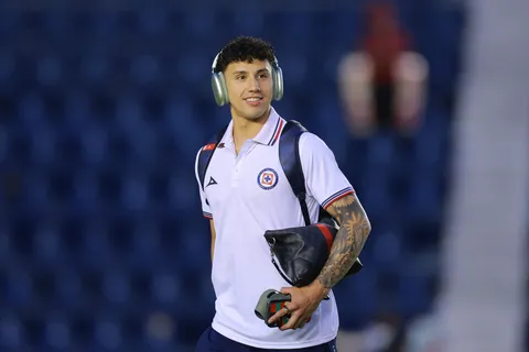 Jorge Sánchez tuvo un buen comienzo con Cruz Azul.
