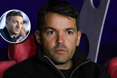 Larcamón habló sobre la situación de Anselmi.