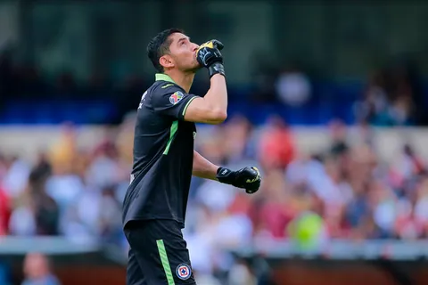 ¿Por qué no renovó Jesús Corona con Cruz Azul? | Apertura 2023