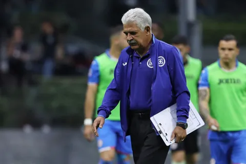 ¿Tuca Ferretti saldría de Cruz Azul para llegar a la Selección Mexicana?