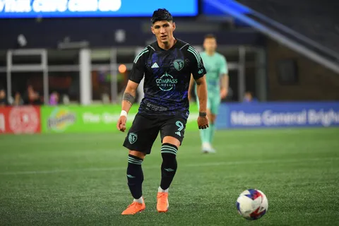 ¿Cuál será el futuro de Alan Pulido?