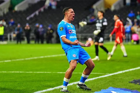 Andrés Montaño marcó el gol del triunfo para Cruz Azul y luego habló ante los micrófonos.