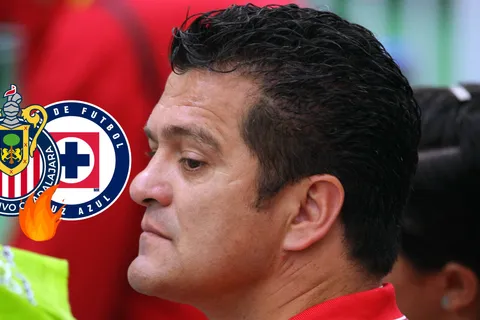 La comparación de Carlos Hermosillo entre Cruz Azul y Chivas