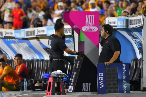 Clásico Joven: ¿Quién será el silbante en el Cruz Azul vs. Club América del Apertura 2023?