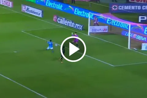 ¡Incrementa la ventaja! Ángel Sepúlveda sigue en plan grande y anotó gol en Cruz Azul vs. FC Juárez